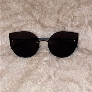 Black Metal Cateye Sunnies